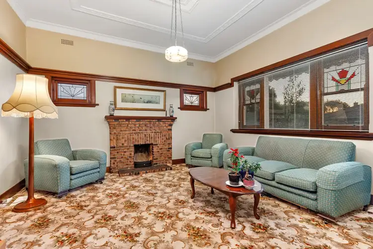 Fourth view of Homely house listing, 10 Wilbur Crescent, Hughesdale VIC 3166