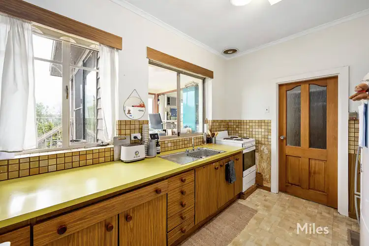 Fourth view of Homely house listing, 170 Mountain View Parade, Rosanna VIC 3084