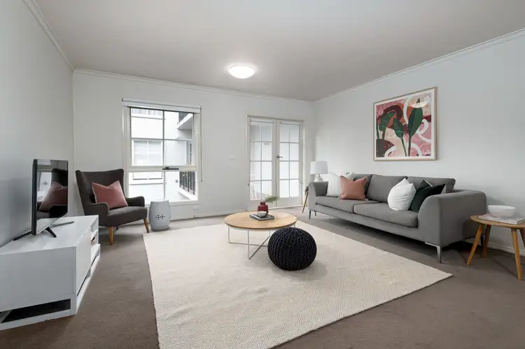 Fifth view of Homely apartment listing, 16/2 Henrietta Street, Hawthorn VIC 3122