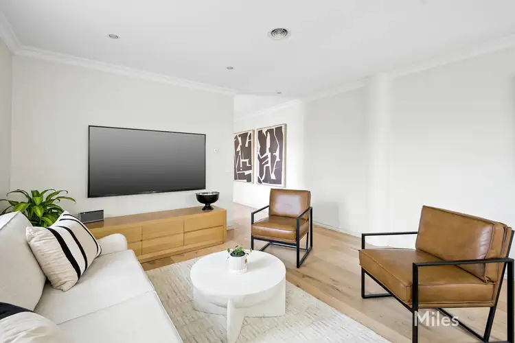 Sixth view of Homely townhouse listing, 17A Hylton Crescent, Rosanna VIC 3084