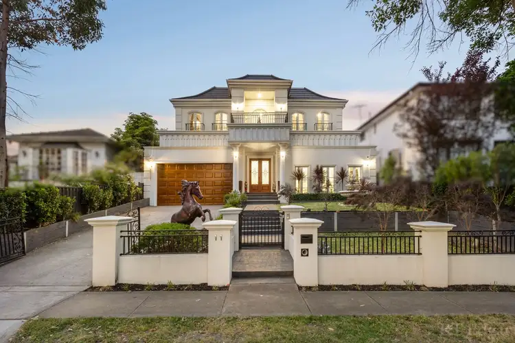 11 Albury Road, Balwyn North VIC 3104