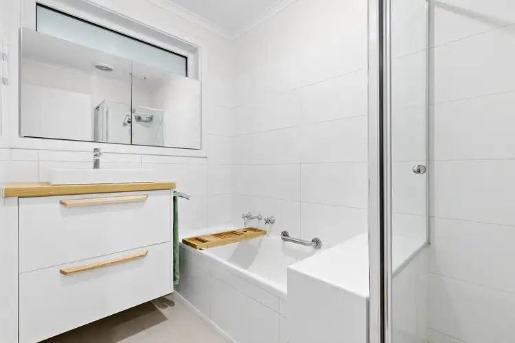 Sixth view of Homely unit listing, 1/980 Burke Road, Balwyn VIC 3103