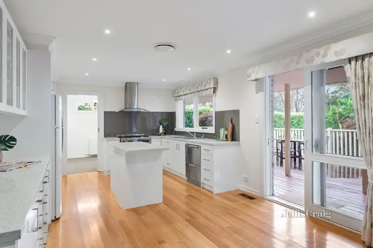 Fifth view of Homely house listing, 2 Cheval Court, Lower Plenty VIC 3093