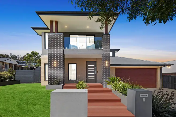 8 Winsford Street, Officer VIC 3809