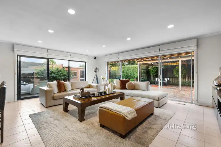 1 Rebecca Court, Bentleigh East VIC 3165