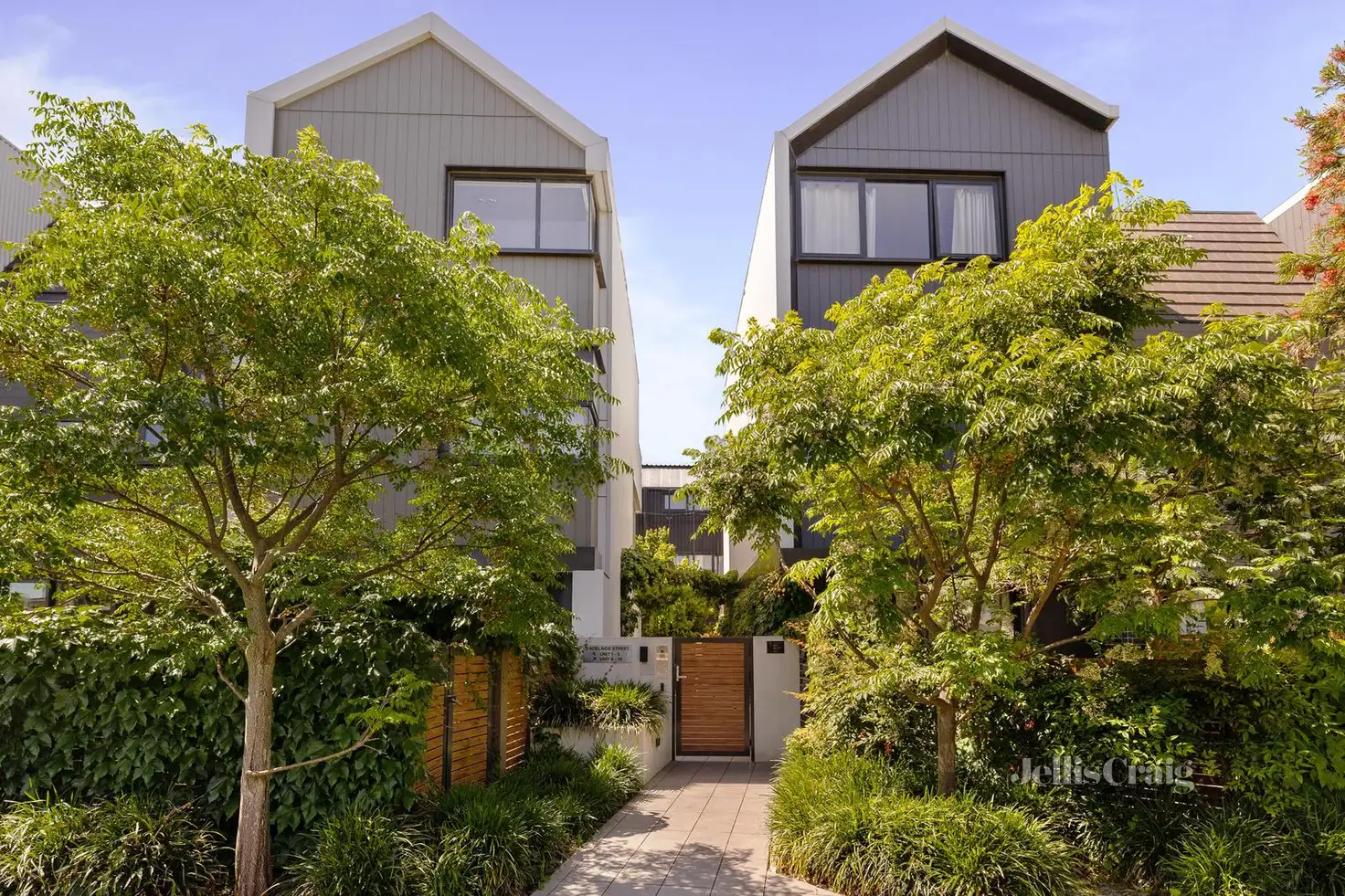 Main view of Homely townhouse listing, 10/3 Adelaide Street, Mckinnon VIC 3204