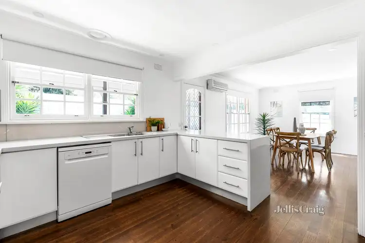 Fifth view of Homely house listing, 11 Robert Court, Viewbank VIC 3084