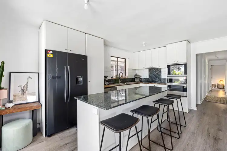 Fifth view of Homely house listing, 8 Naraglen Court, Sebastopol VIC 3356