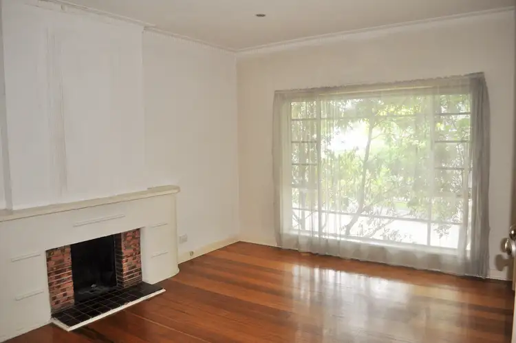 Third view of Homely apartment listing, 1/22a Clendon Road, Toorak VIC 3142
