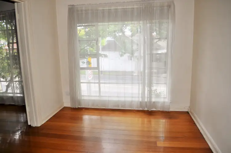 Fourth view of Homely apartment listing, 1/22a Clendon Road, Toorak VIC 3142