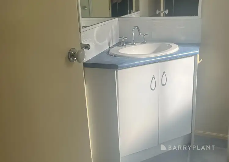 Third view of Homely house listing, 2 Amethyst Place, Werribee VIC 3030