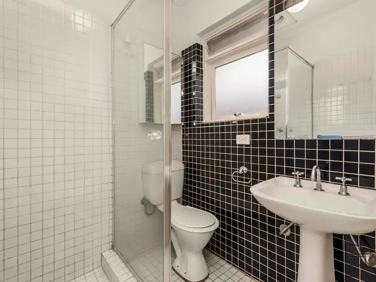 Fifth view of Homely apartment listing, 11/34 Lillimur Road, Ormond VIC 3204
