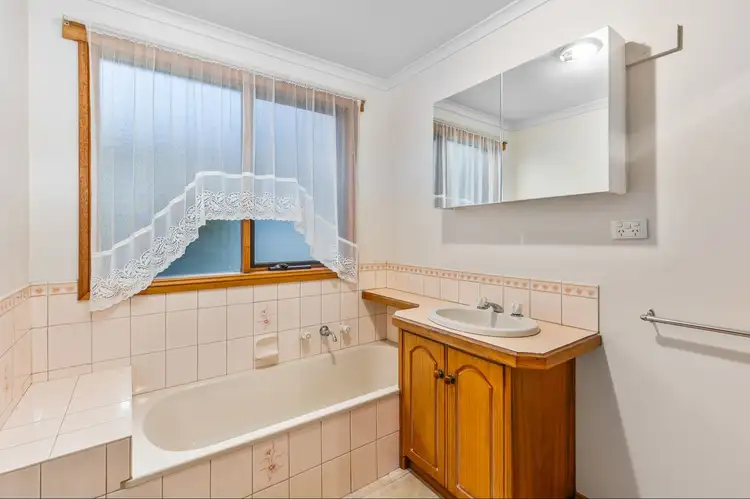 Fifth view of Homely house listing, 4 Recreation Road, Mount Clear VIC 3350