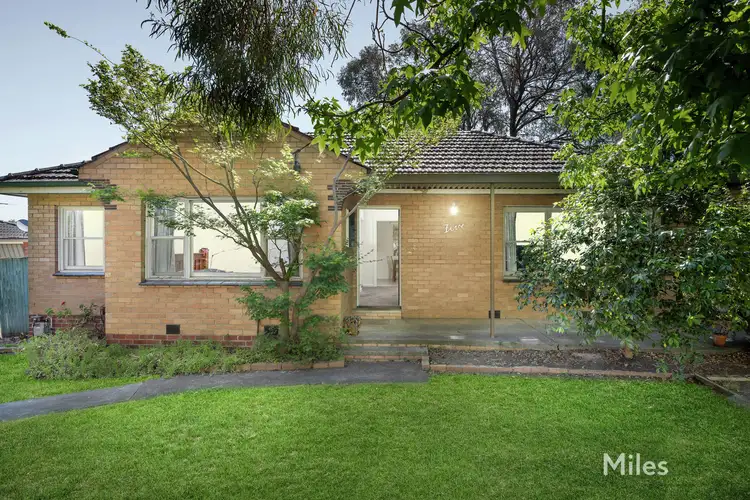 Main view of Homely house listing, 5 Dowle Street, Macleod VIC 3085