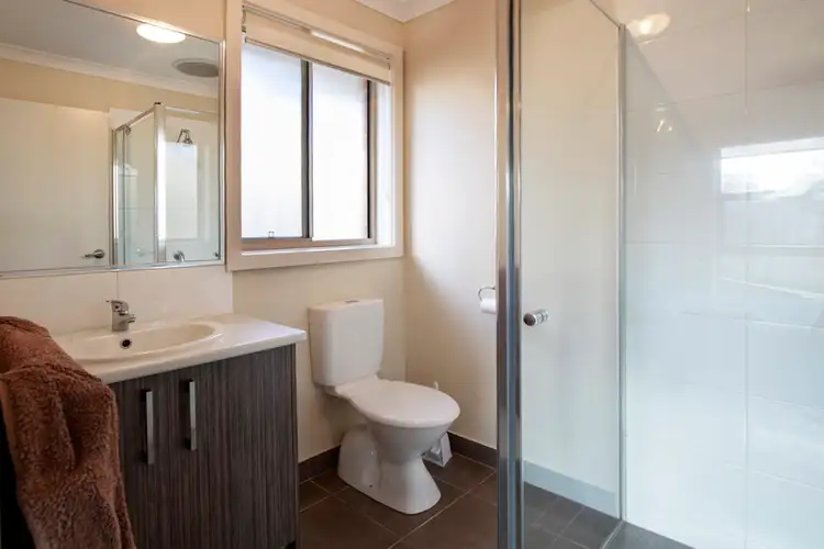 Fifth view of Homely unit listing, 21B Buckland Street, Woodend VIC 3442