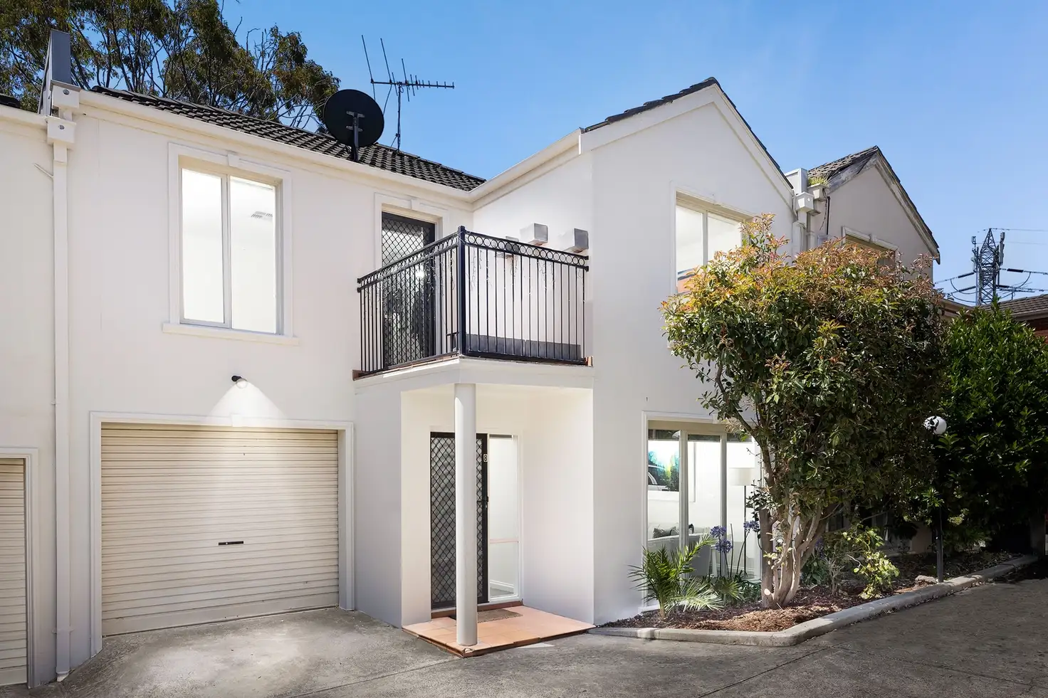 Main view of Homely townhouse listing, 8 Parklane Mews, Coburg VIC 3058