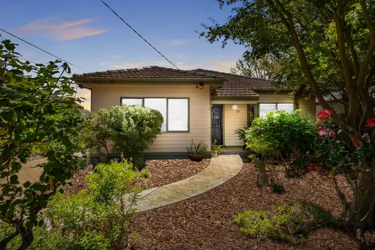 27 Young Street, Oakleigh VIC 3166