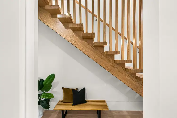 Second view of Homely house listing, 8A Chatsworth Quadrant, Templestowe Lower VIC 3107