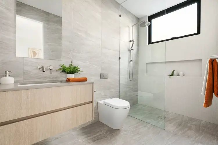 Sixth view of Homely house listing, 8A Chatsworth Quadrant, Templestowe Lower VIC 3107