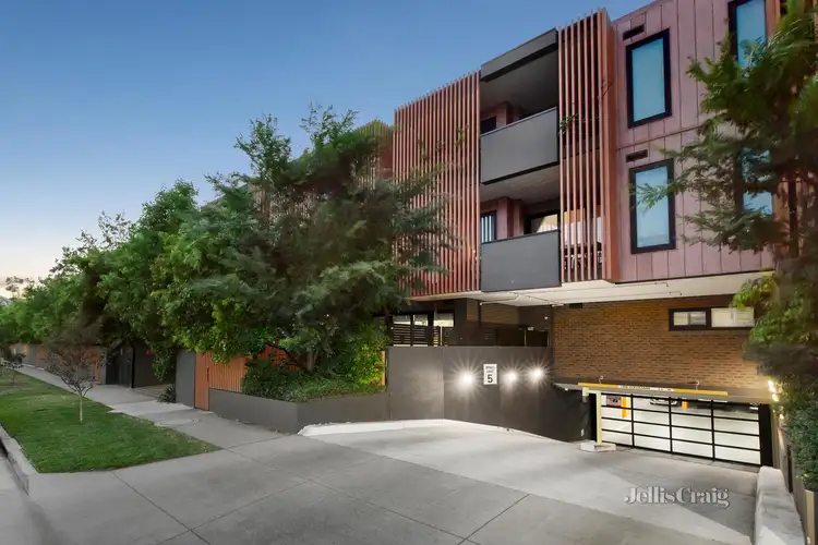 307/19 Hall Street, Cheltenham VIC 3192