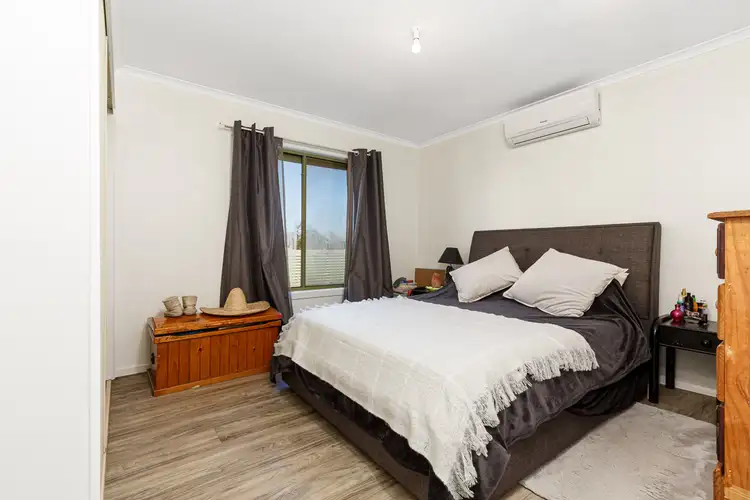 Fifth view of Homely unit listing, 2/36 Albion Street, Sebastopol VIC 3356