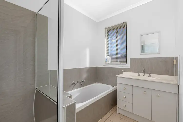 Sixth view of Homely unit listing, 2/36 Albion Street, Sebastopol VIC 3356