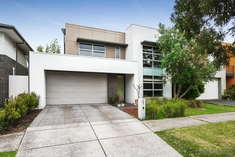 5 Jubilee Boulevard, Waterways VIC 3195