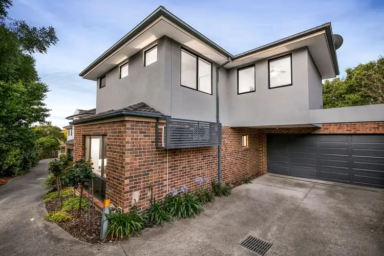 3/8 Jacana Avenue, Templestowe Lower VIC 3107