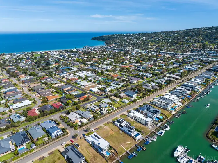 72 Rymer Avenue, Safety Beach VIC 3936