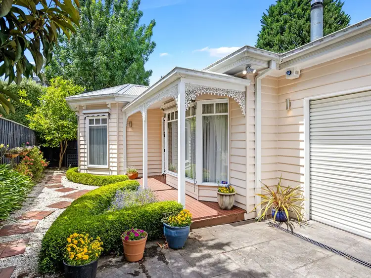 13A Richards Avenue, Croydon VIC 3136
