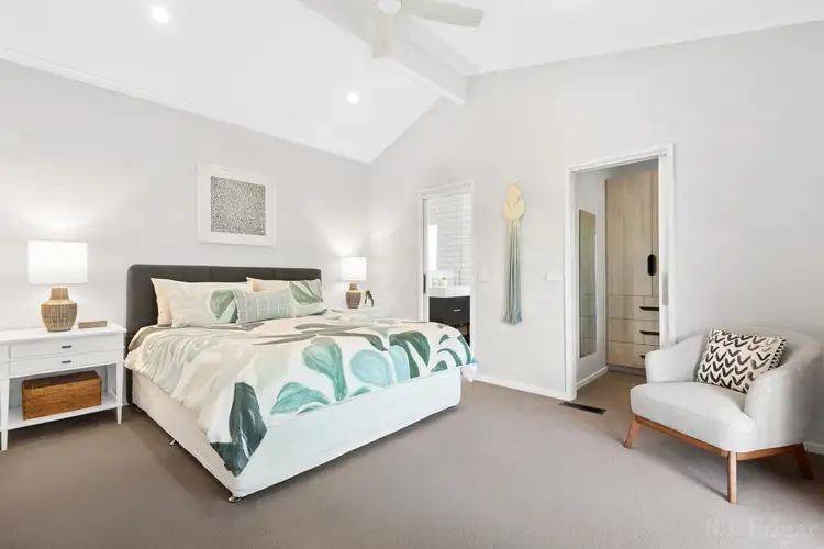 Sixth view of Homely house listing, 9 Glen Shian Crescent, Mount Eliza VIC 3930