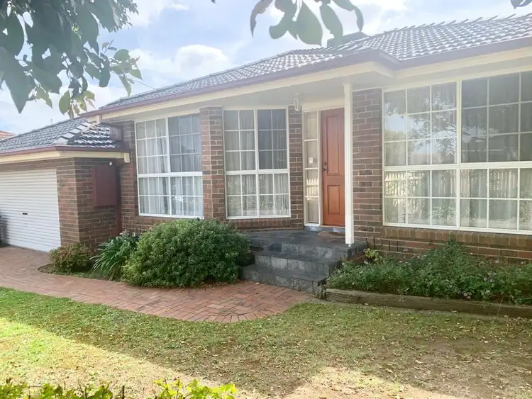 Main view of Homely unit listing, 1/11 Graham Street, Glen Waverley VIC 3150
