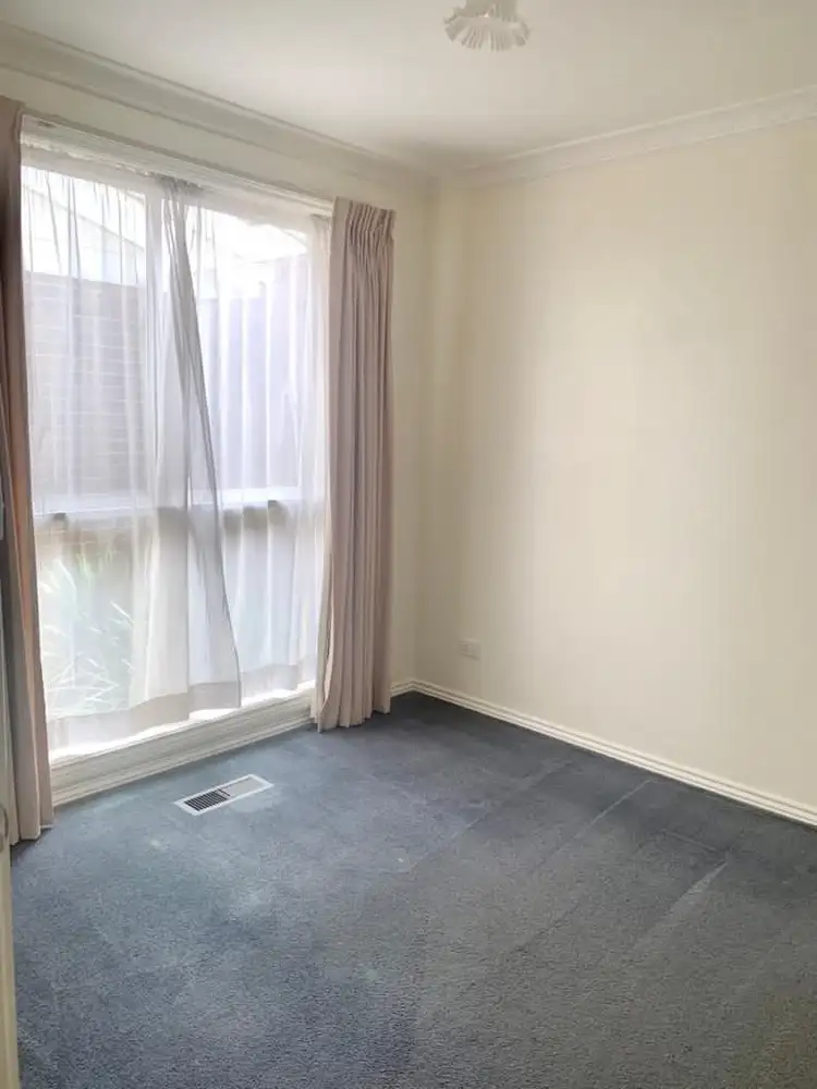 Fifth view of Homely unit listing, 1/11 Graham Street, Glen Waverley VIC 3150