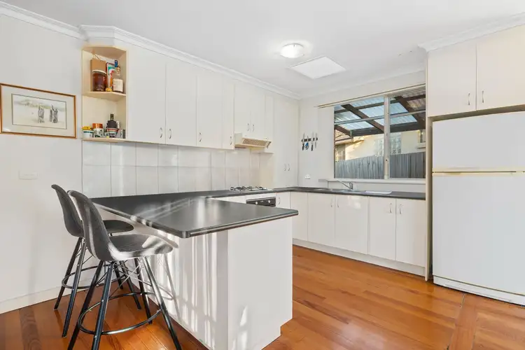Fifth view of Homely house listing, 18 Raymond Court, Oakleigh VIC 3166