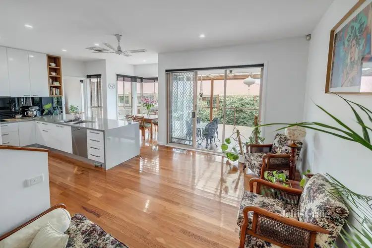 4 Oldstead Road, Greensborough VIC 3088