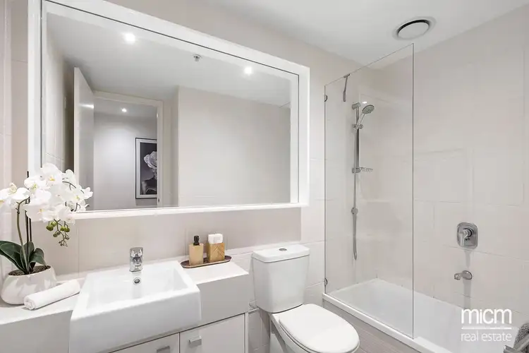 Third view of Homely apartment listing, 1502/180 City Road, Southbank VIC 3006