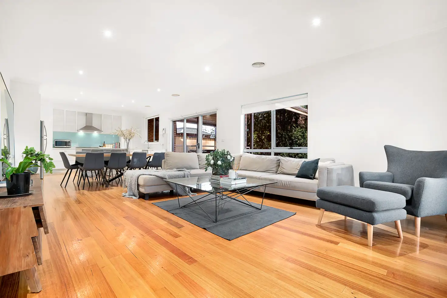 Main view of Homely townhouse listing, 1/42 Sapphire Street, Niddrie VIC 3042