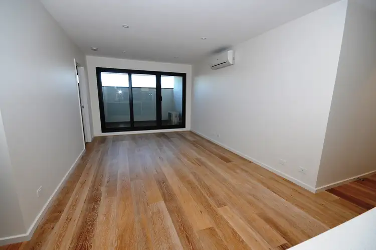 Fourth view of Homely apartment listing, 8/972 Riversdale Road, Surrey Hills VIC 3127