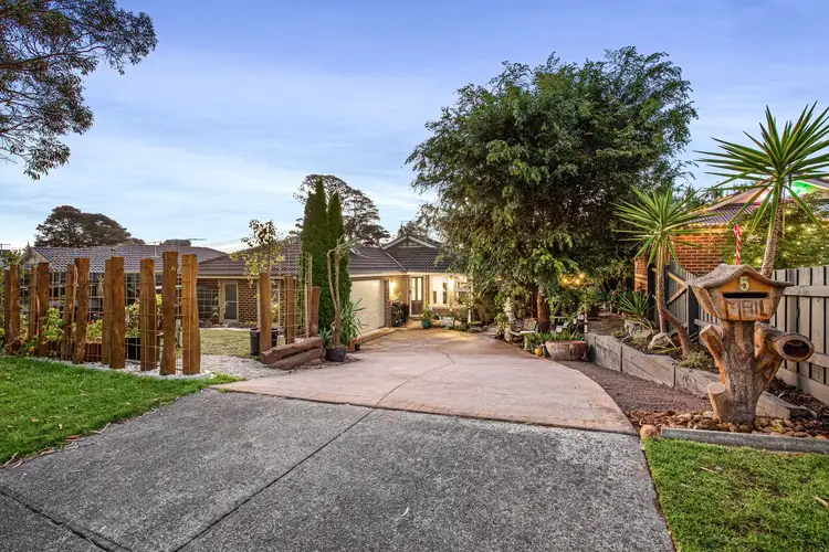 Main view of Homely house listing, 5 Renlik Court, Pakenham VIC 3810