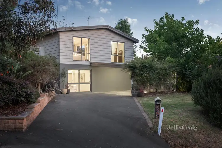 14 Ryans Road, Eltham VIC 3095