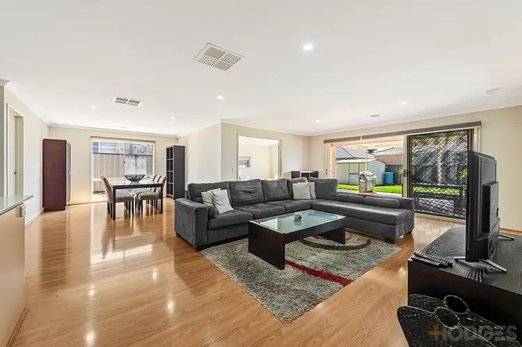 Second view of Homely house listing, 27 Winona Circuit, Tarneit VIC 3029