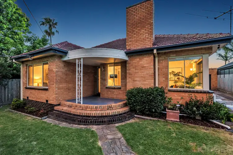 9 Walker Grove, Cheltenham VIC 3192