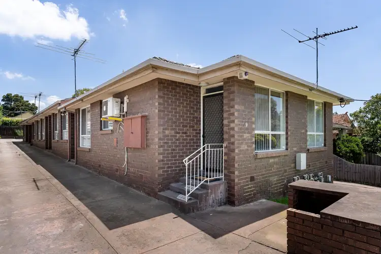 2/9 Moule Street, Brunswick West VIC 3055