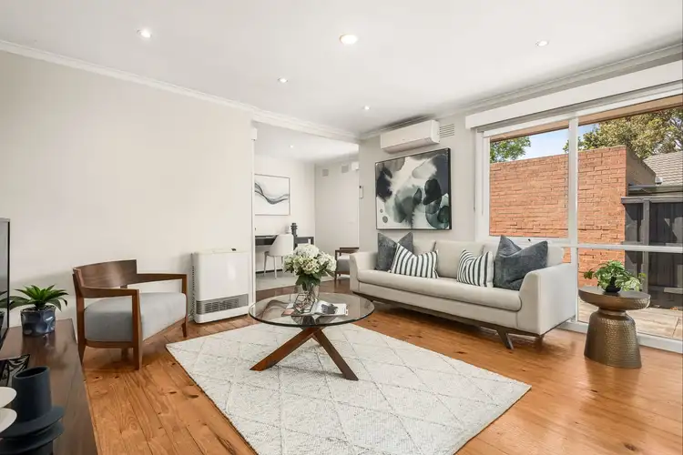 Second view of Homely house listing, 16 Tracey Close, Keysborough VIC 3173