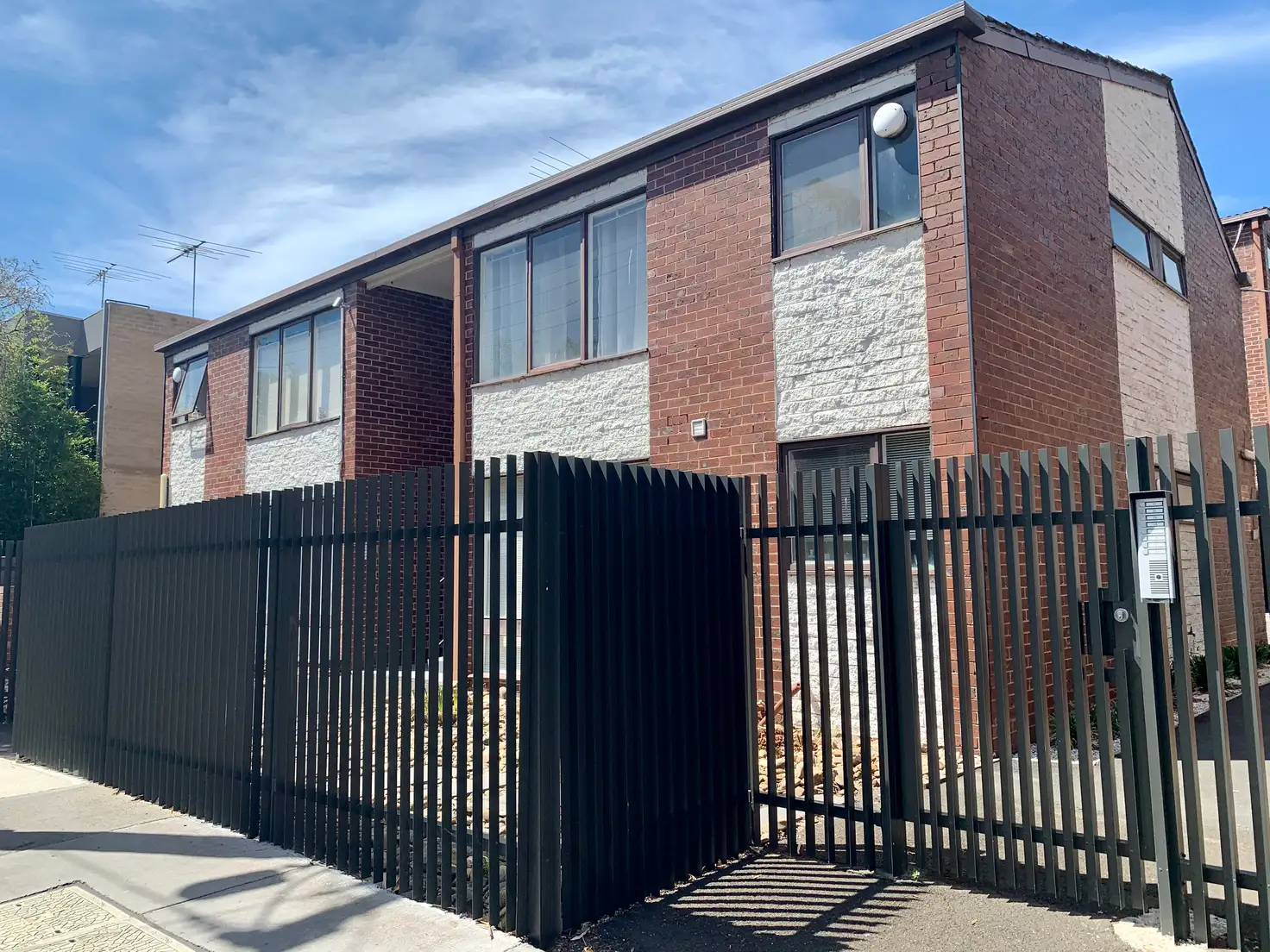 Main view of Homely unit listing, 10/36 Egan Street, Richmond VIC 3121