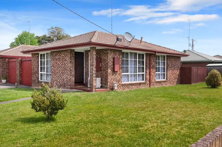 1/7 Princes Highway, Pakenham VIC 3810