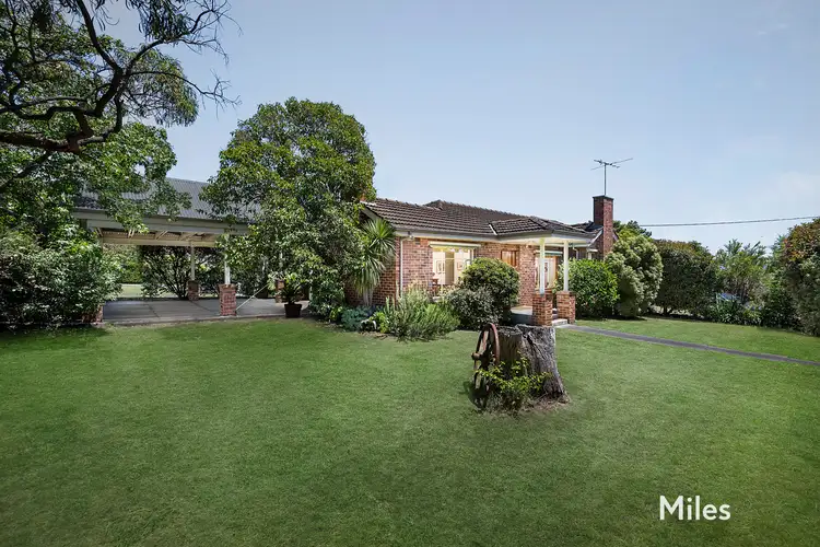35 Magnolia Road, Ivanhoe VIC 3079