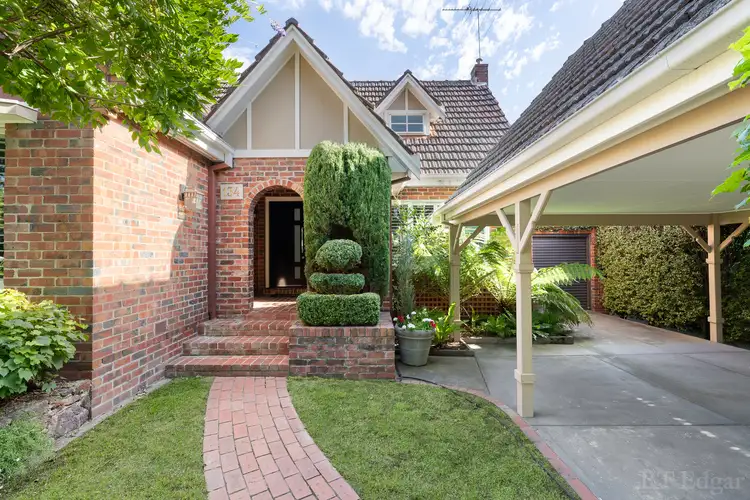 134 Prospect Hill Road, Canterbury VIC 3126