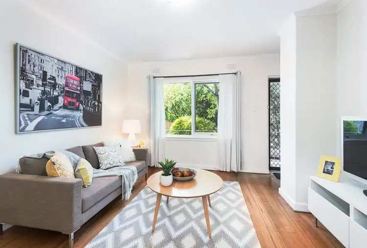 Second view of Homely apartment listing, 2/21 Glen Street, Hawthorn VIC 3122