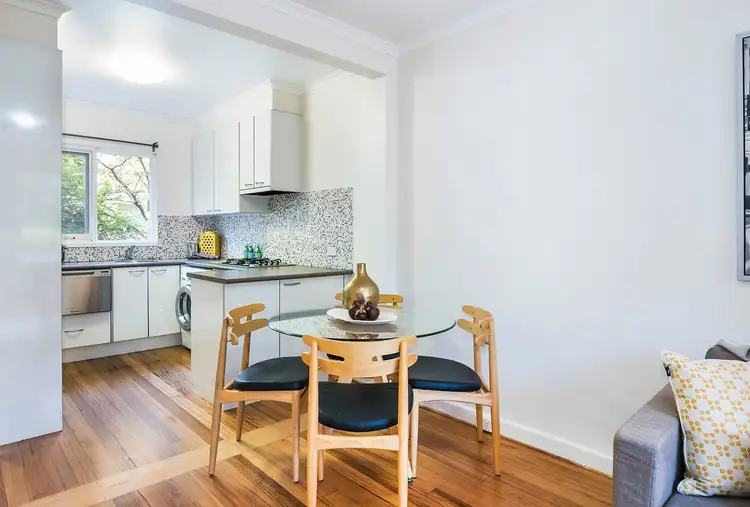 Fourth view of Homely apartment listing, 2/21 Glen Street, Hawthorn VIC 3122